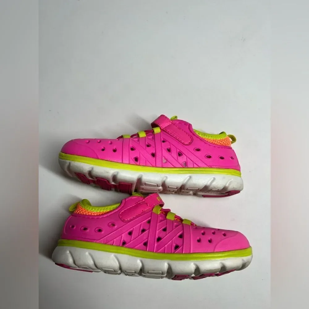 Stride Rite Made 2 Play Pink Phibian Sneaker Sandals Size 12 Water shoes
